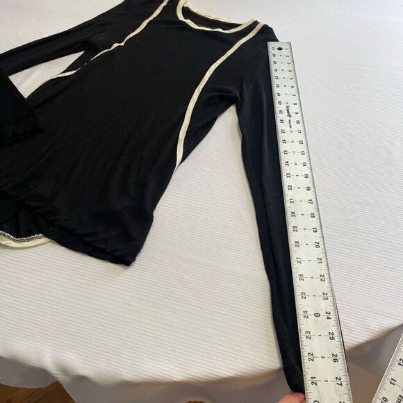 Rag & Bone Andrea Long Back Sleeve Blouse Modern Top Size Medium - Picture 5 of 8